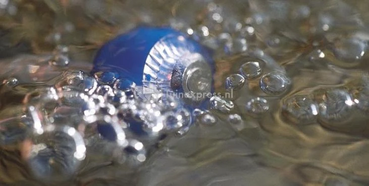 Oase AquaOxy 2000 Luchtpomp 4 Oase AquaOxy 2000 Luchtpomp - Afbeelding 2