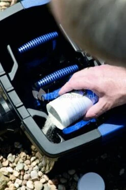 Oase AquaActiv BioKick Filterstarter 2 Liter 5 Oase AquaActiv BioKick Filterstarter 2 Liter -Oases Winkel biokick cws 1 0 391x592 2